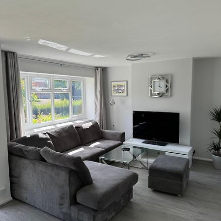 Oxford, 2 Bedroom Private Flat With Parking エクステリア 写真
